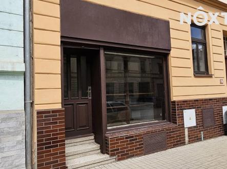 Pronájem - komerční objekt, obchodní centrum, 195 m²