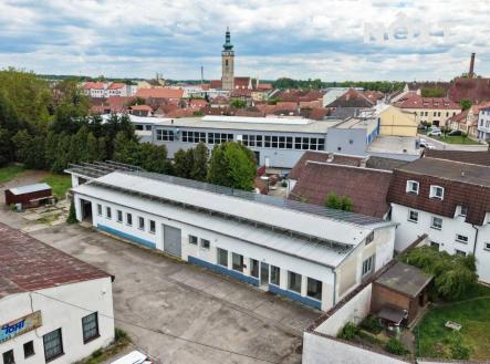 Prodej - komerční objekt, obchodní centrum, 1 500 m²