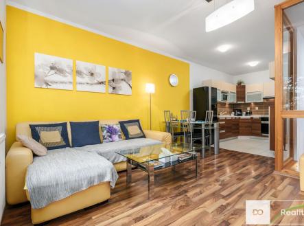 Obývací pokoj horní patro | Prodej bytu, 4+kk, 104 m²