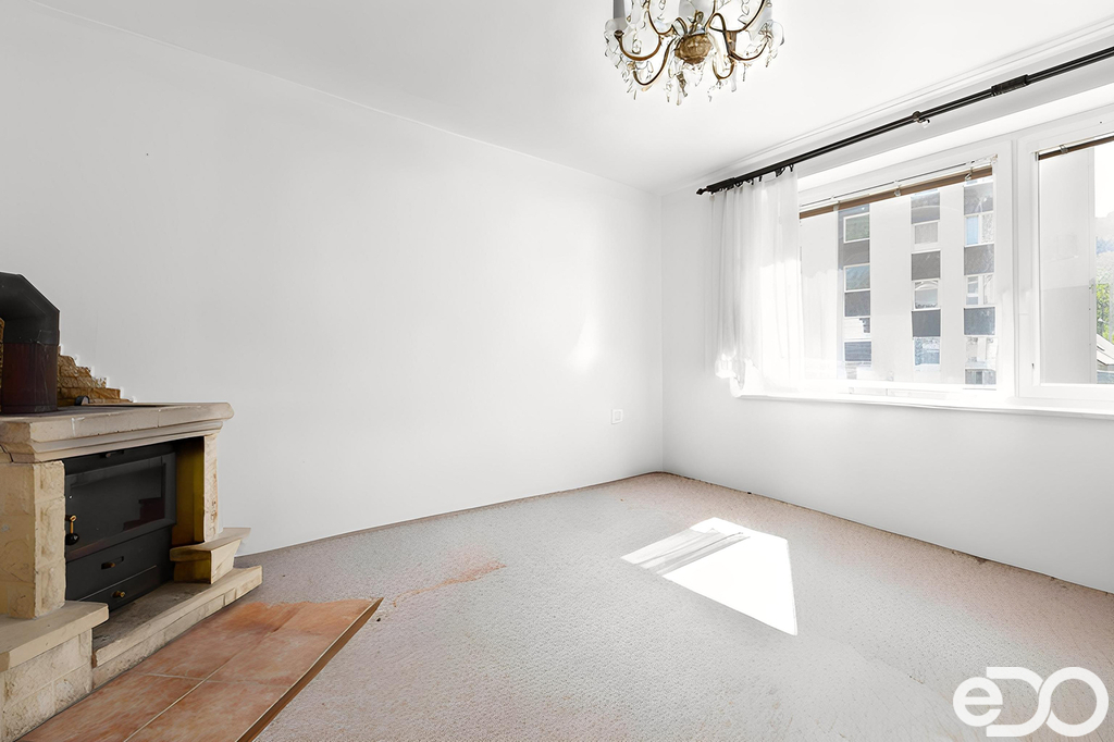 rncda683zpuz8trsal01furniture-removed-1.jpg
