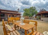 Prodej - restaurace, 178 m²