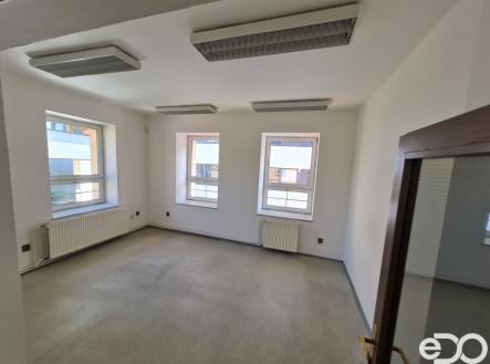 20240723-135254.jpg | Pronájem - kanceláře, 86 m²