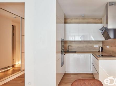 michal-kucera-realitni-makler-branik-08.jpeg | Prodej bytu, 2+kk, 70 m²