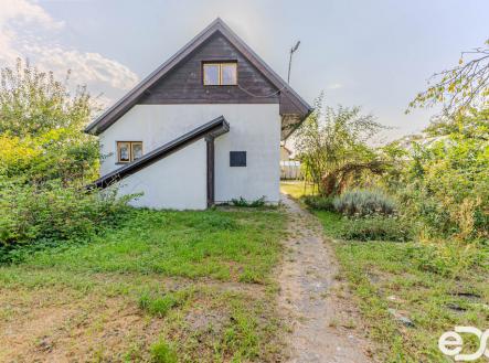 CHATA S VLASTNÍM POZEMKEM | Prodej - chata/rekreační objekt, 75 m²