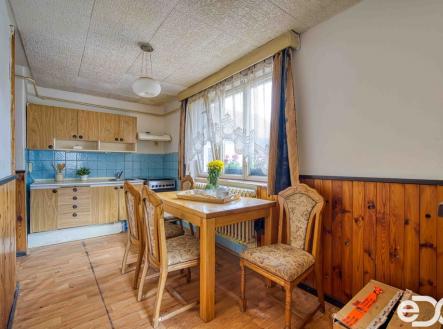 hradesin-restaurace-30.jpg | Prodej - dům/vila, 178 m²