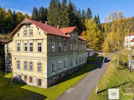 dji-20241016103754-0148-d-hdr.jpg | Prodej bytu, 1+kk, 29 m²