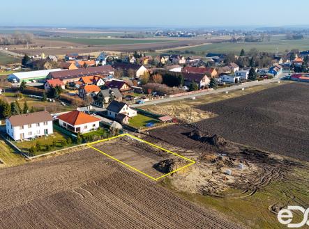 Prodej - pozemek pro bydlení, 816 m² obrázek