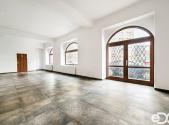 Pronájem - obchodní prostor, 106 m²