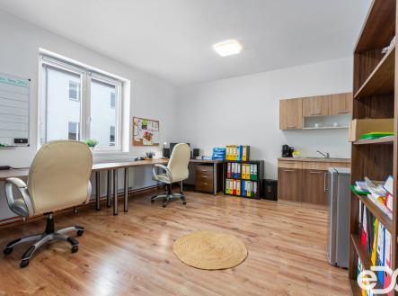 Prodej - dům/vila, 230 m² obrázek