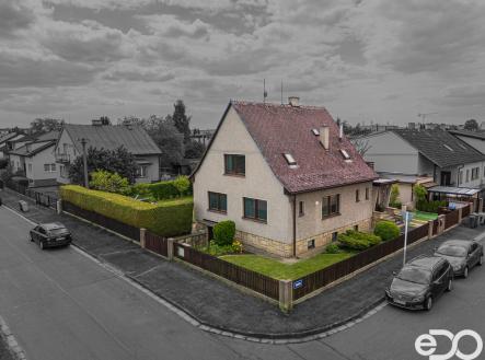 dji-20250507131040-0106-d-vyrez.jpg | Prodej - dům/vila, 175 m²