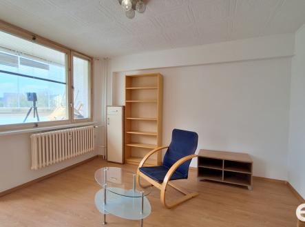 20250520-144255.jpg | Pronájem bytu, 1+kk, 34 m²