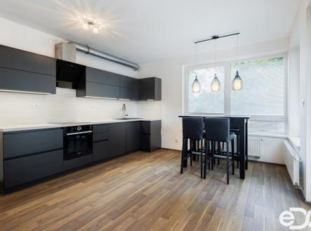 lm-0275-1.jpg | Pronájem bytu, 2+kk, 158 m²