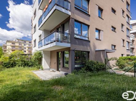 lm-0307-1.jpg | Pronájem bytu, 2+kk, 158 m²