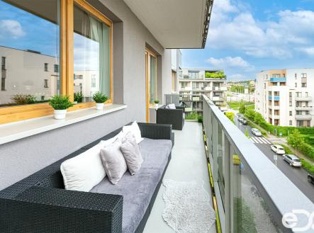 12.jpg | Prodej bytu, 2+kk, 61 m²