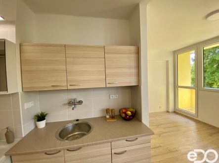 Pronájem bytu, 1+kk, 37 m² obrázek