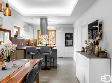 dsc01619-hdr-2.jpg | Prodej - dům/vila, 162 m²