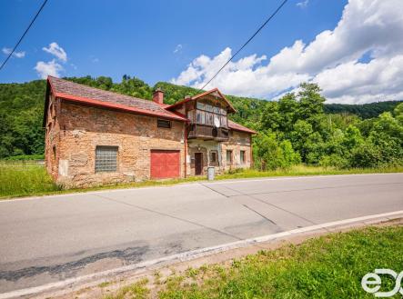 Prodej - dům/vila, 278 m² obrázek