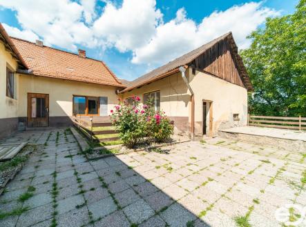 a7304247-hdr.jpg | Prodej - dům/vila, 234 m²