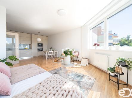 dsc00412-hdr.jpg | Prodej bytu, 2+kk, 72 m²