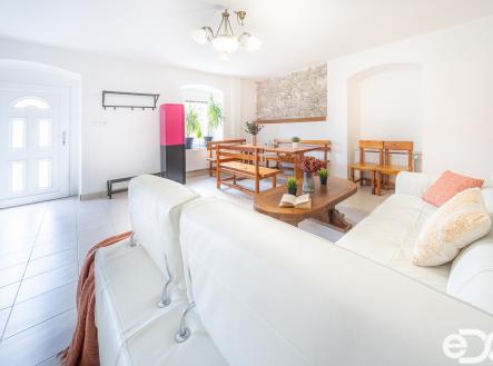 nejlepsi-makler-nymburk-7.jpg | Prodej - dům/vila, 166 m²