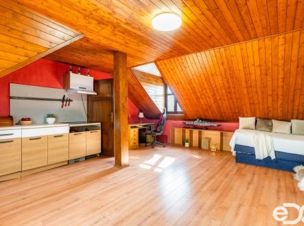 dsc00205-hdr.jpg | Prodej - dům/vila, 157 m²