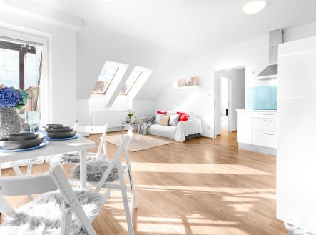 01.jpg | Prodej bytu, 2+kk, 64 m²