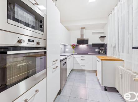 olesnice-domy-15.jpg | Prodej bytu, 2+kk, 52 m²