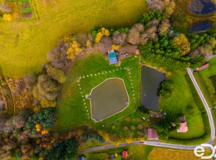 stara-hut-dron-6.jpg | Prodej - pozemek pro bydlení, 1 781 m²