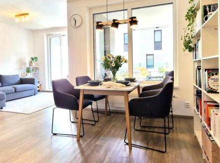 pronajem-britska-byt-se-zahradou.jpg | Pronájem bytu, 2+kk, 146 m²