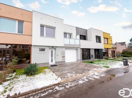 macek-svobodne.jpg | Prodej - dům/vila, 122 m²