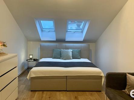 1.jpg | Pronájem bytu, 1+kk, 49 m²