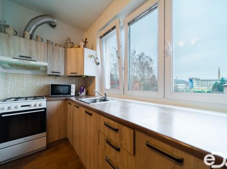 a7303544-hdr.jpg | Prodej bytu, 3+1, 65 m²