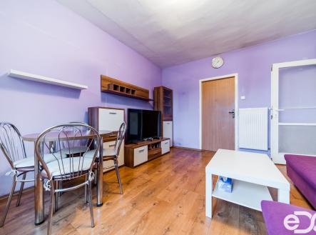 a7303539-hdr.jpg | Prodej bytu, 3+1, 65 m²