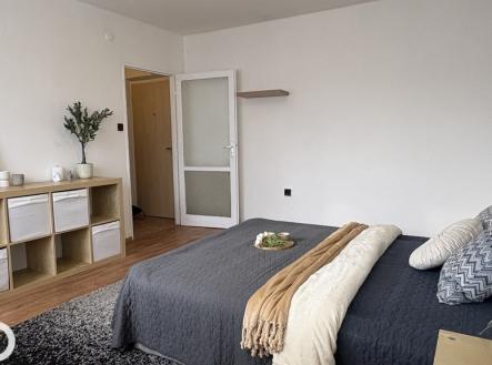 Obytný pokoj | Prodej bytu, 1+1, 26 m²