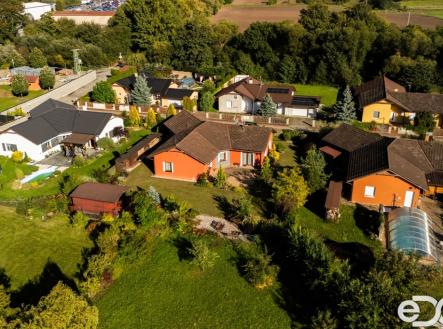 dji-20250918163609-0120-d-1.jpg | Prodej - dům/vila, 154 m²