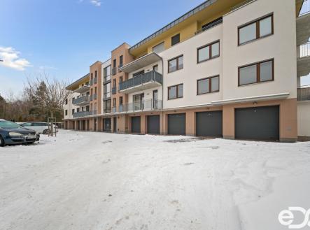 Prodej bytu, 2+kk, 3 300 m²