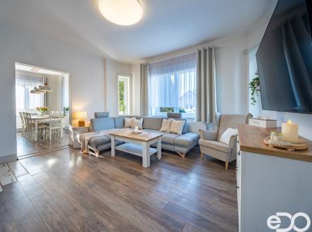 nejlepsi-makler-nymburk-10.jpg | Prodej - dům/vila, 256 m²
