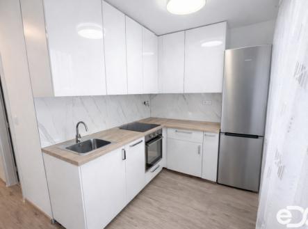 kuchyn2.png | Prodej bytu, 2+1, 60 m²