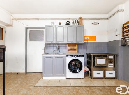 pana5204-hdr.jpg | Prodej - dům/vila, 119 m²