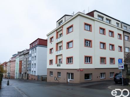 p1027288.jpg | Prodej bytu, 2+1, 66 m²