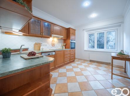 p1027410-hdr.jpg | Prodej bytu, 2+1, 66 m²