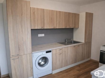 kuchyne-chocerady-petrjonas-reality.cz.png | Pronájem bytu, 2+1, 65 m²