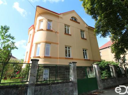 1.jpg | Pronájem bytu, 2+kk, 352 m²