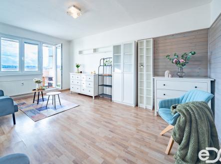 obyvaci-pokoj-1.jpg | Prodej bytu, 2+1, 59 m²