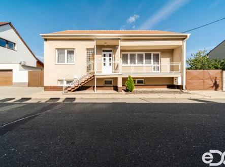 a7309019-hdr.jpg | Prodej - dům/vila, 125 m²