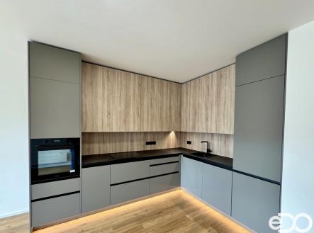 img-8578.jpg | Pronájem bytu, 2+kk, 10 615 m²