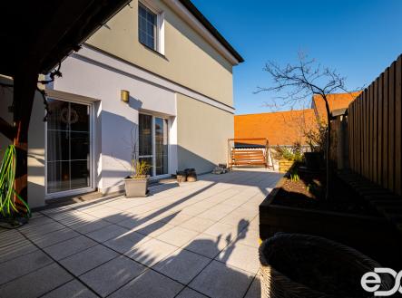 pana6160-hdr.jpg | Prodej - dům/vila, 111 m²