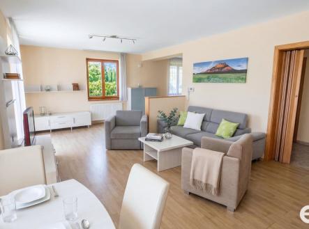 5.jpg | Pronájem - dům/vila, 229 m²