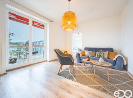 obyvaci-pokoj-1.jpg | Prodej bytu, 2+1, 93 m²