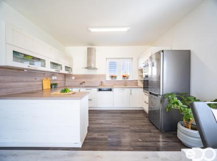 p1040535-hdr.jpg | Prodej - dům/vila, 135 m²